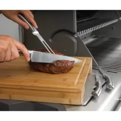 Napoleon Schneidebrett Mit 2 Edelstahl-Schalen 5 Napoleon Schneidebrett Mit 2 Edelstahl-Schalen -Günstiges Napoleon Geschäft et cutting board in use 03
